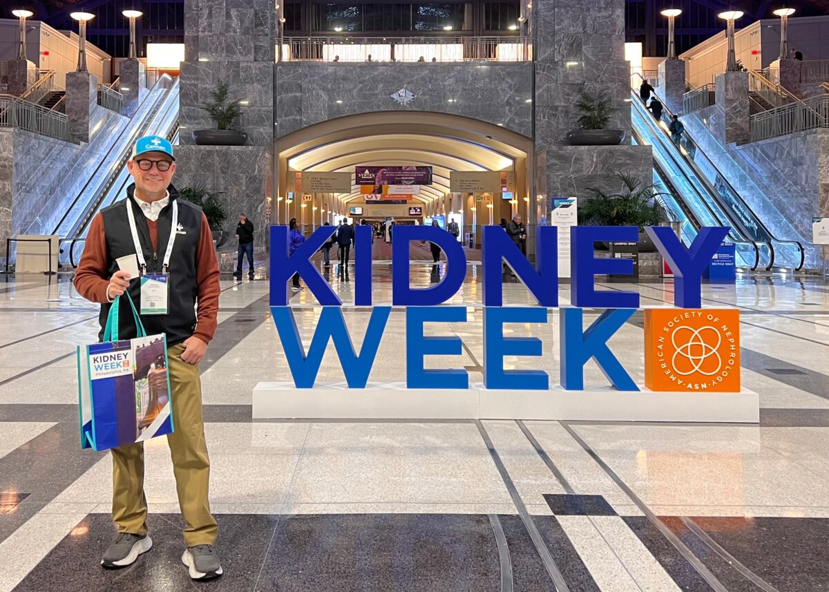 Médica Santa Carmen participa y destaca en la Kidney Week, celebrada en EUA