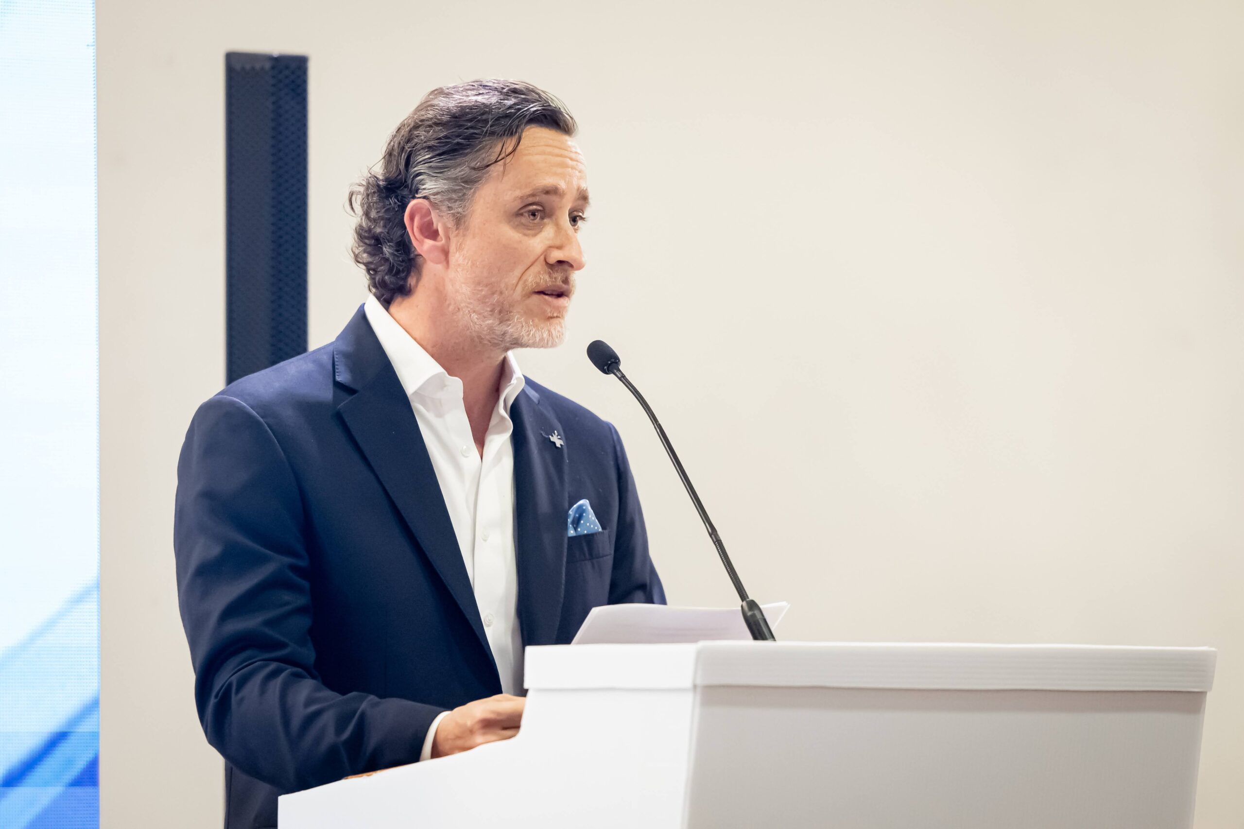 Dr. Juan Manuel Ardavín, Director General de Médica Santa Carmen